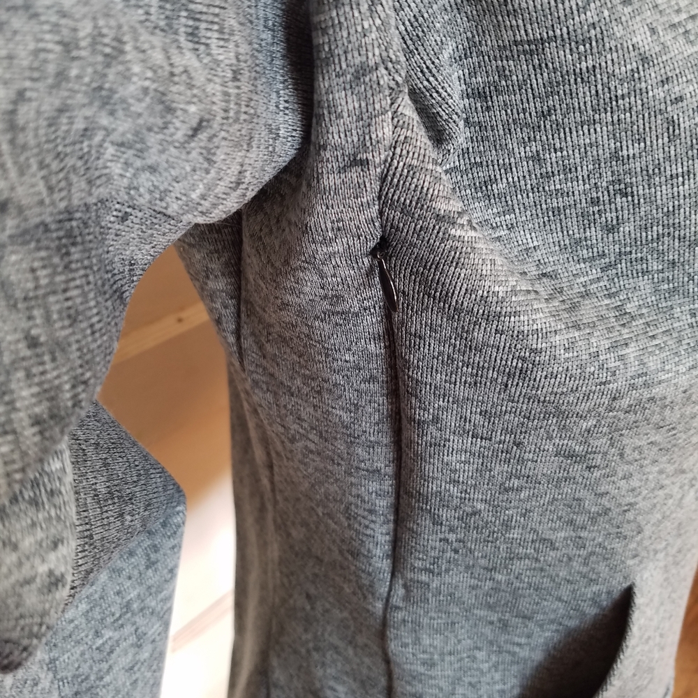 Nike Dri-fit Fleece Lined Gray Pullover Hoodie - Picture 11 of 11